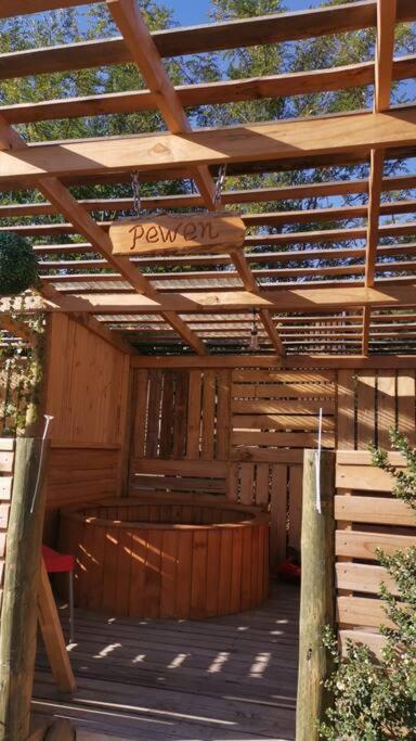 Cabanas Con Tinaja Los Acacios * Chillán